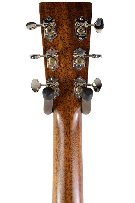 2026 Martin 000-18 Natural