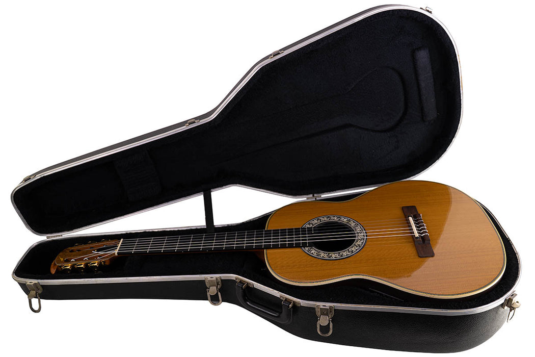 Ovation 1713 Classic Nylon String Natural