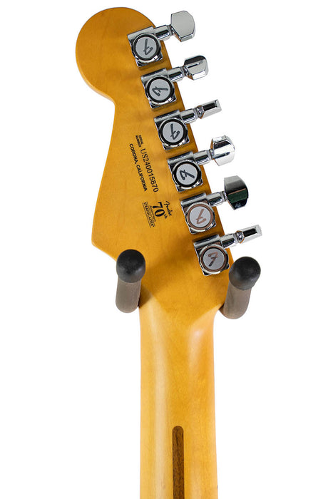 2024 Fender American Ultra Stratocaster HSS Arctic Pearl